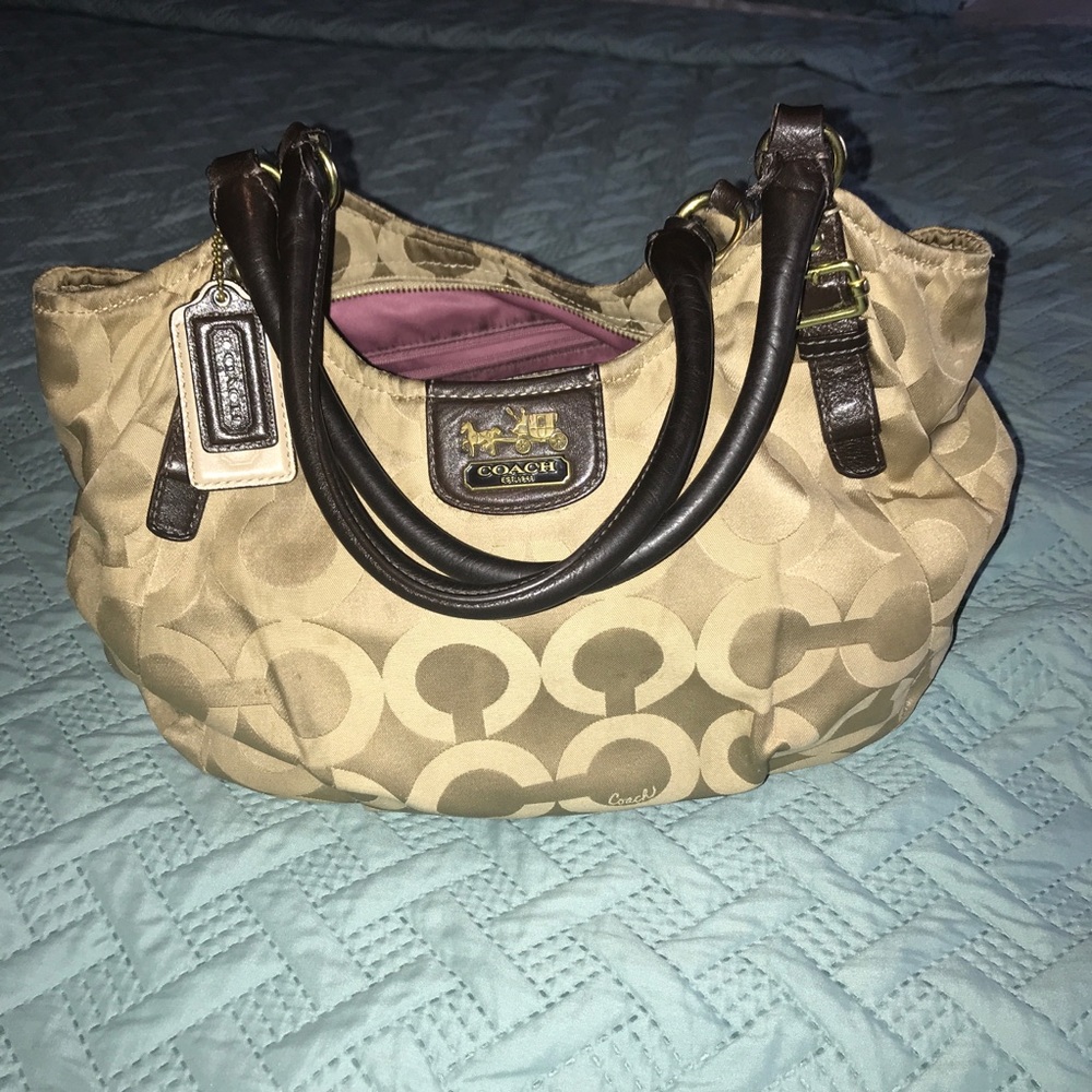 Coach shoulder bag